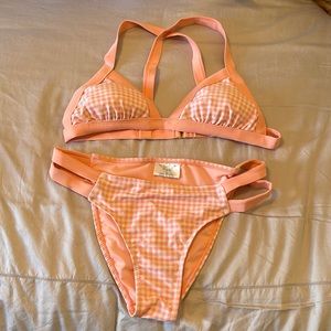 Gingham Peach & White Bikini w/Triangle Criss-Cross banded Bra Top w/banded btm